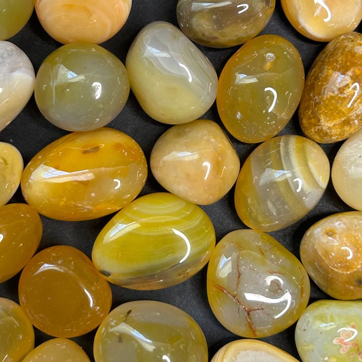 Yellow Agate - Hematite Bracelet - (8 mm)