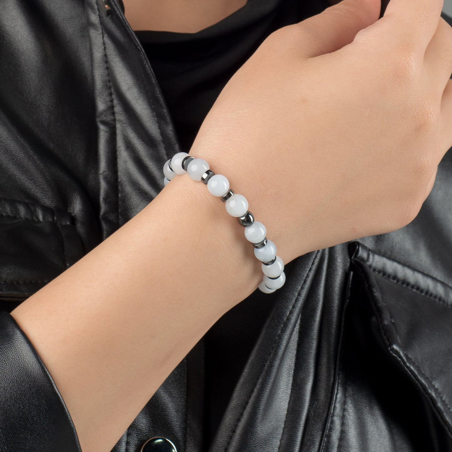 Aquamarine - Hematite Bracelet - (8 mm)