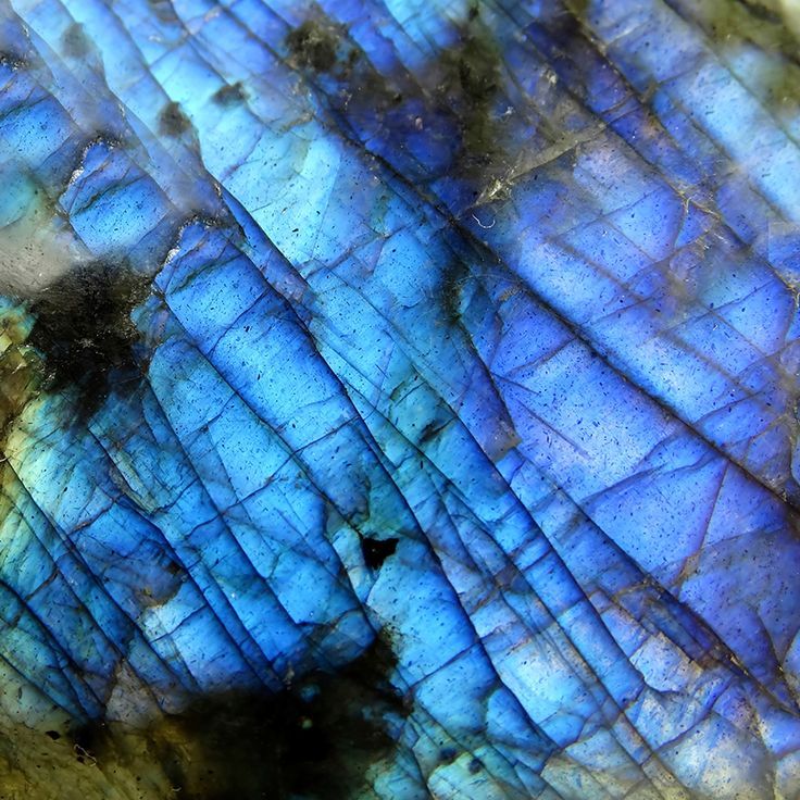 Garnet - Labradorite Bracelet - (6 m.m )