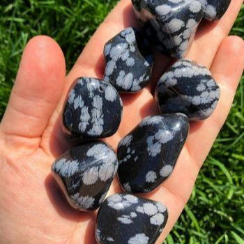 Gray Agate - Hematite Bracelet - (8 mm )