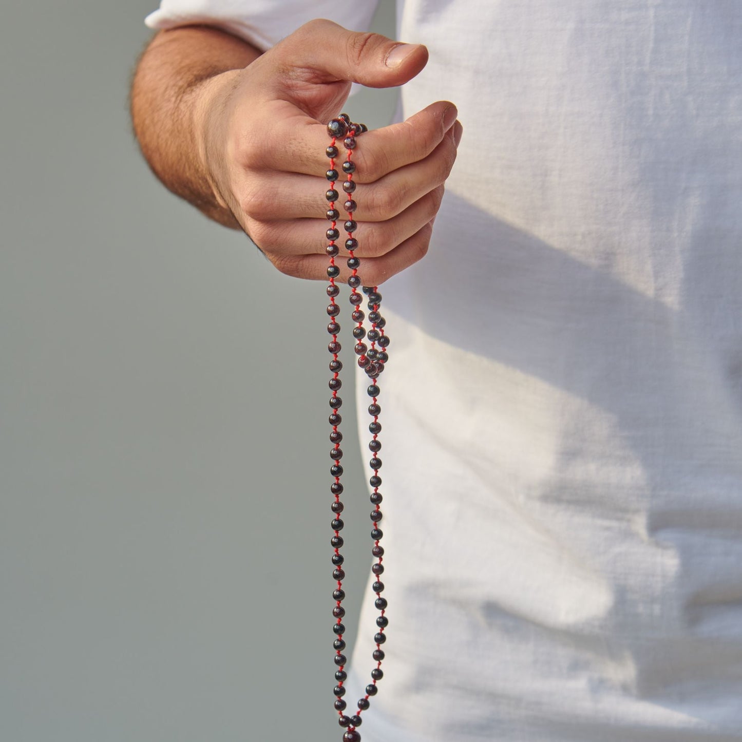 Garnet Tasbih Bracelet - 99 Beads (6mm)